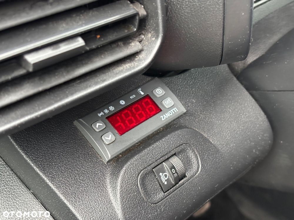 Toyota PROACE CITY CHŁODNIA CARPOL - 4
