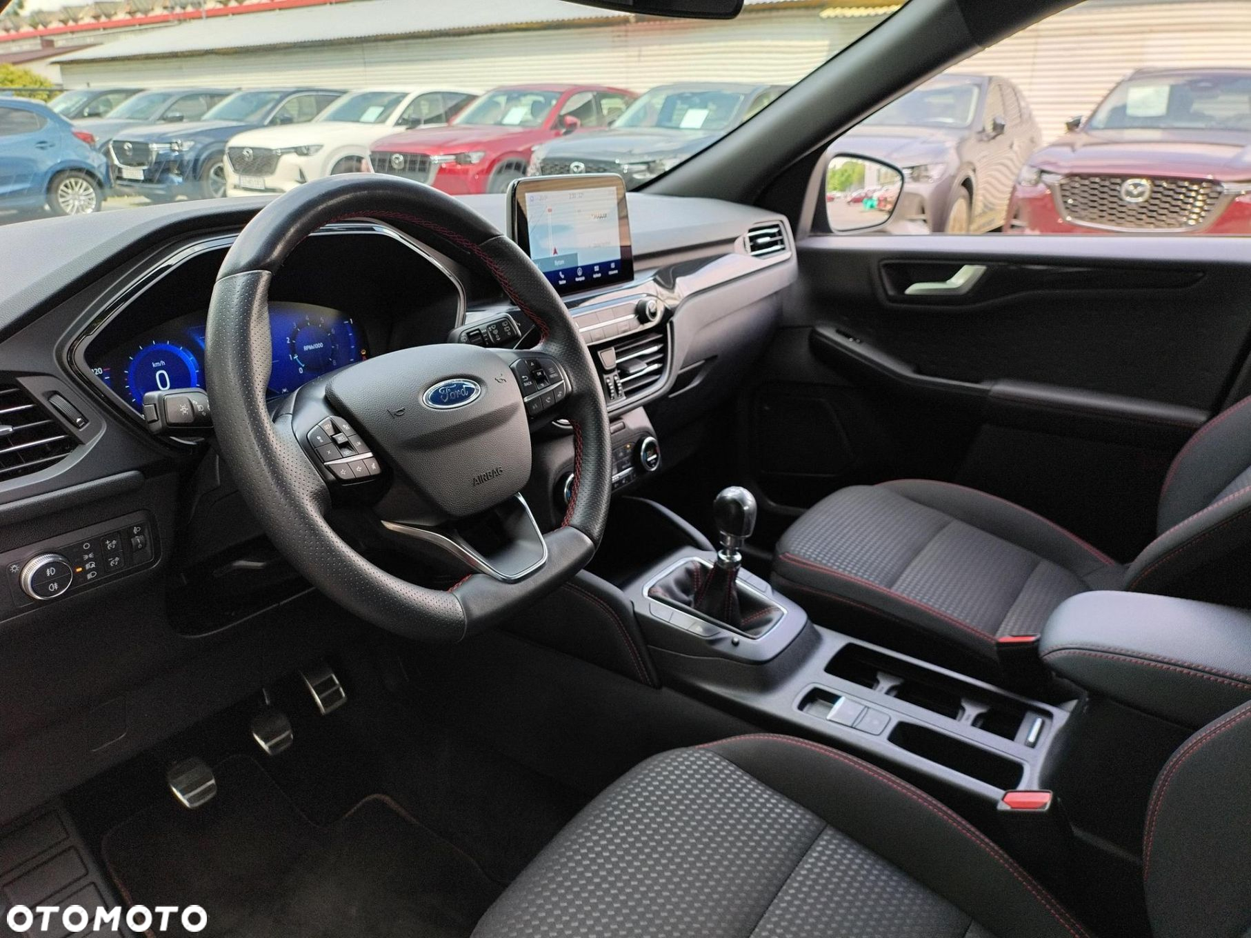 Ford Kuga 1.5 EcoBoost FWD ST-Line - 11
