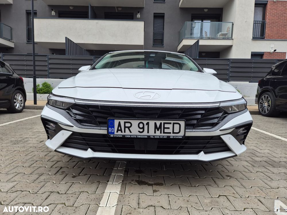 Hyundai Elantra 1.6 l 123 CP CVT Highway - 3