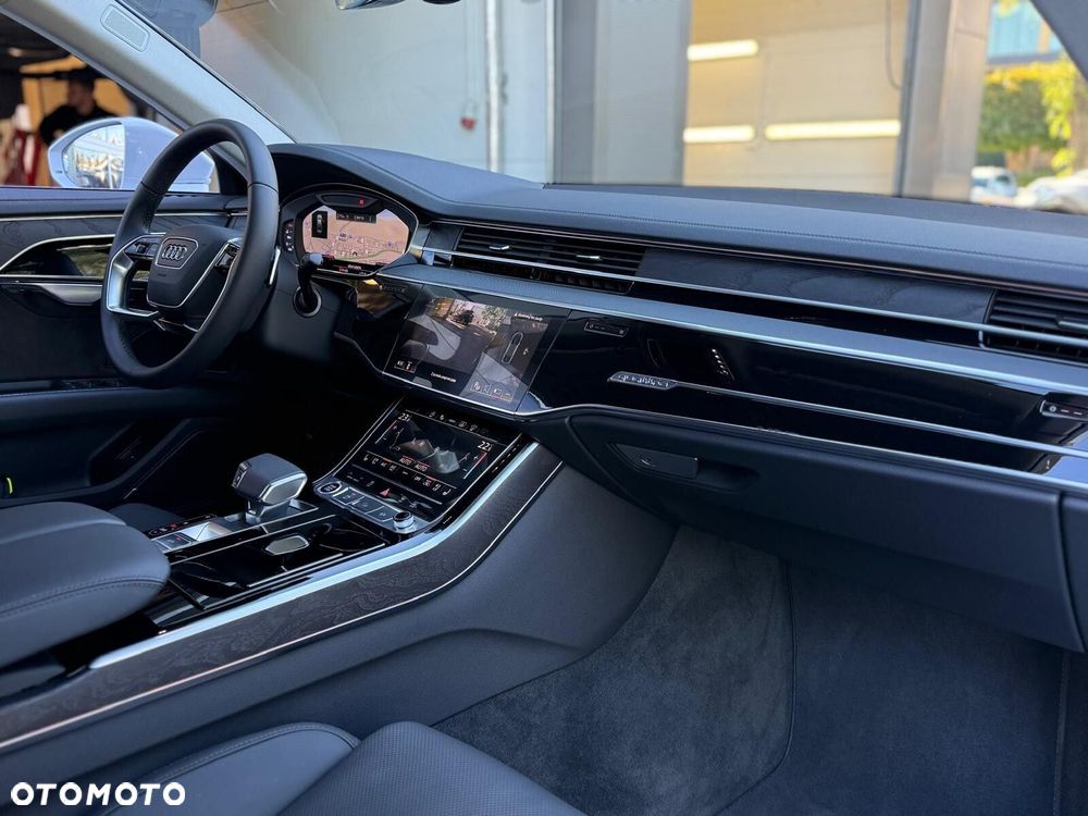 Audi A8 - 18