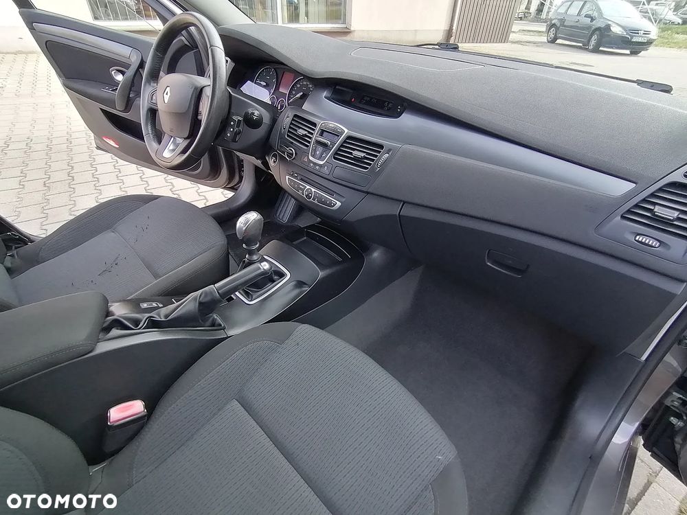 Renault Laguna 1.5 dCi Exception - 23