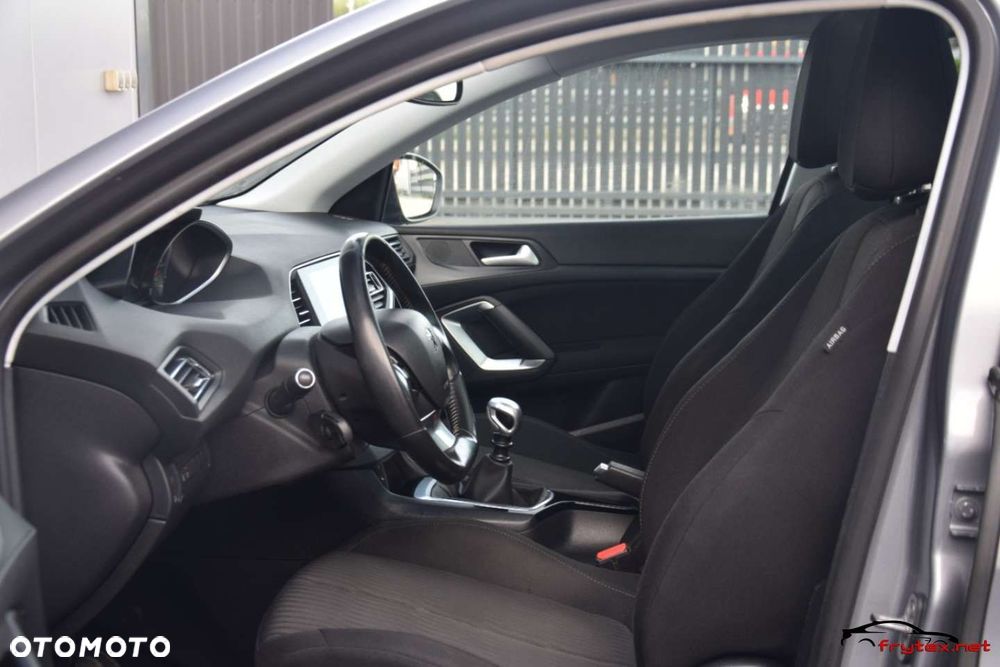 Peugeot 308 - 17
