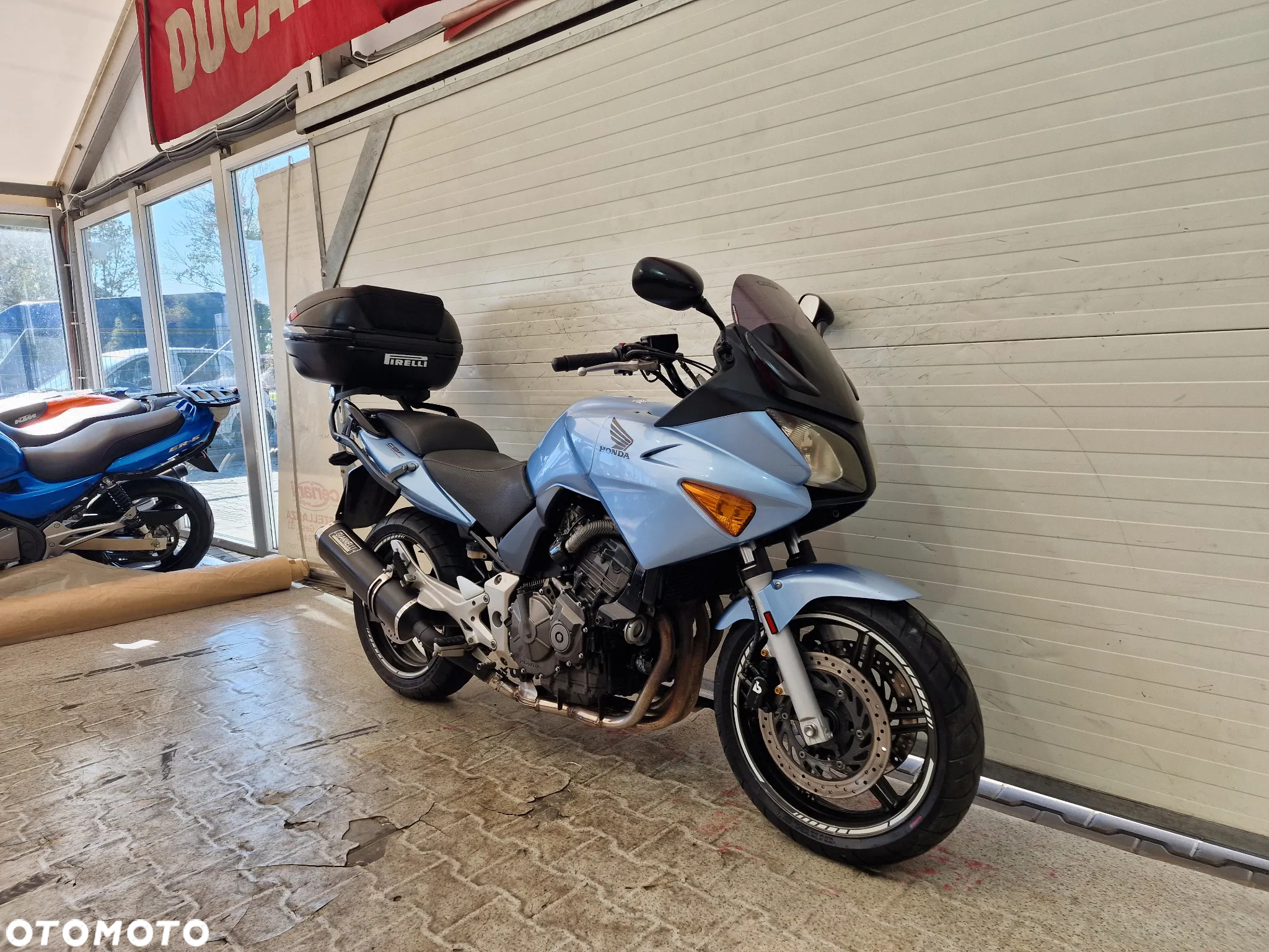 Honda CBF - 3