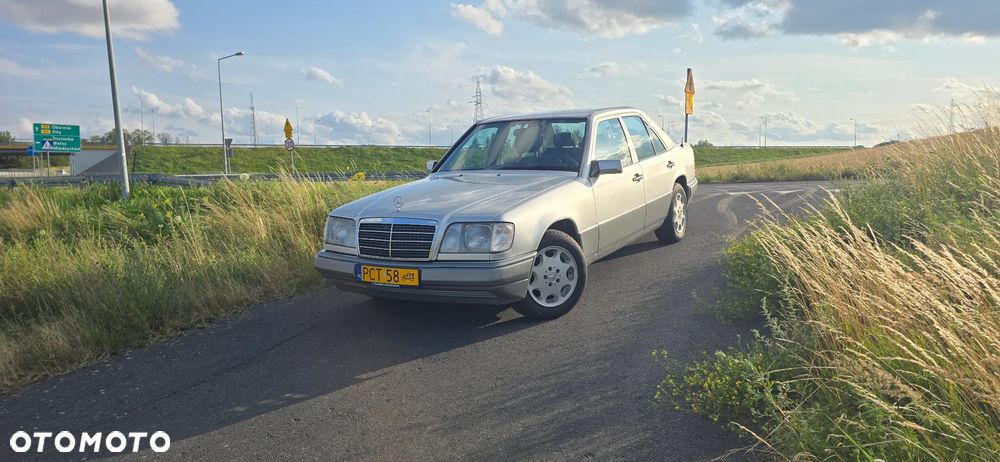 Mercedes-Benz Klasa E - 2