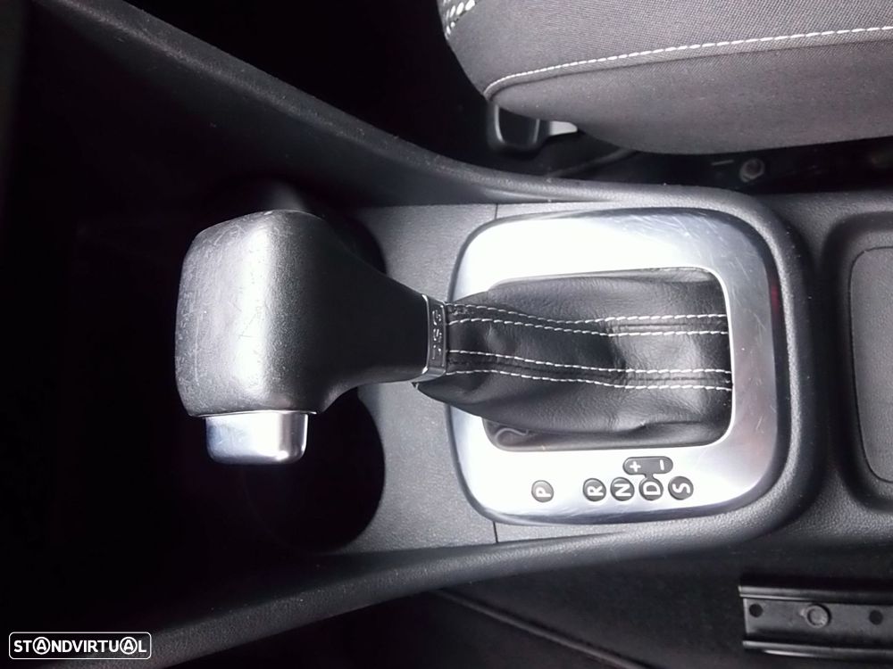 VW Polo 1.6 TDI Trendline DSG - 26