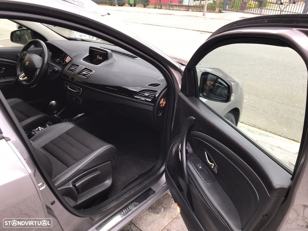 Renault Mégane ENERGY dCi 110 Start & Stop Bose Edition - 15