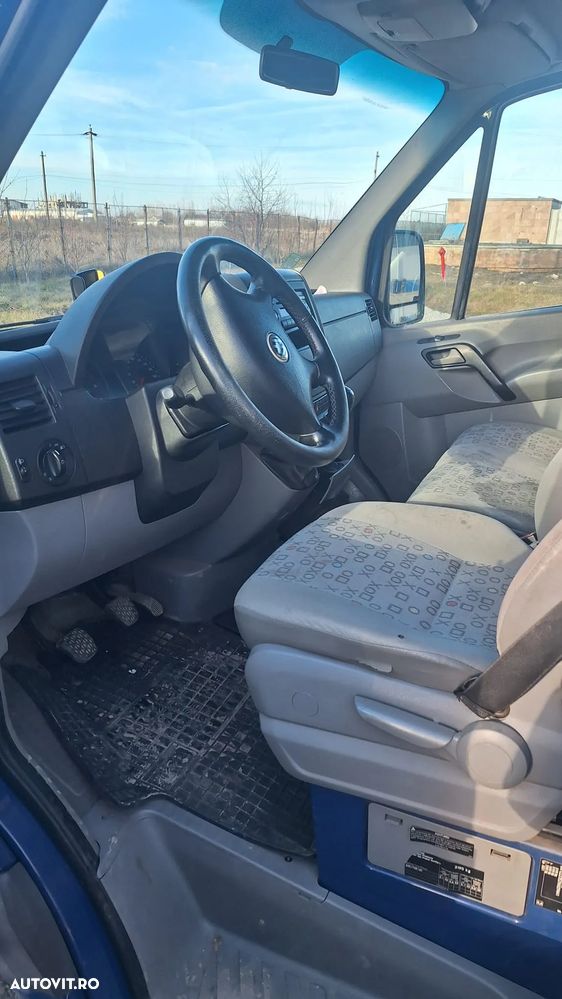 Volkswagen Crafter - 2