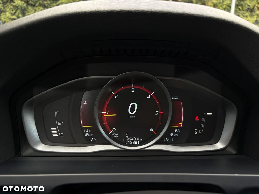 Volvo V60 Cross Country D3 Geartronic Summum - 22