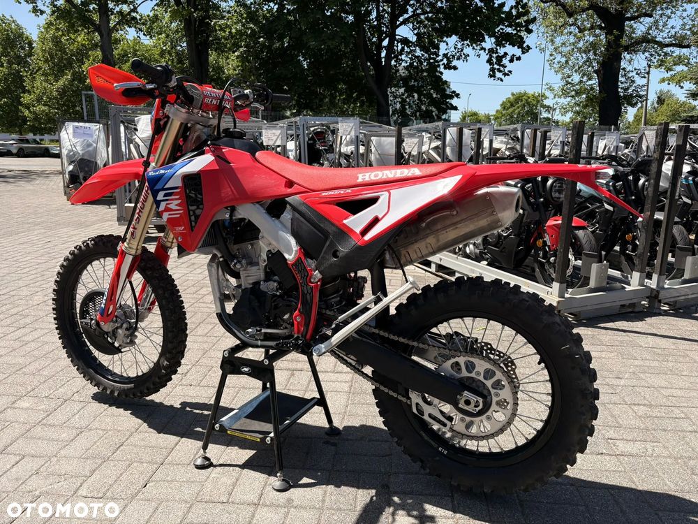 Honda CRF - 3