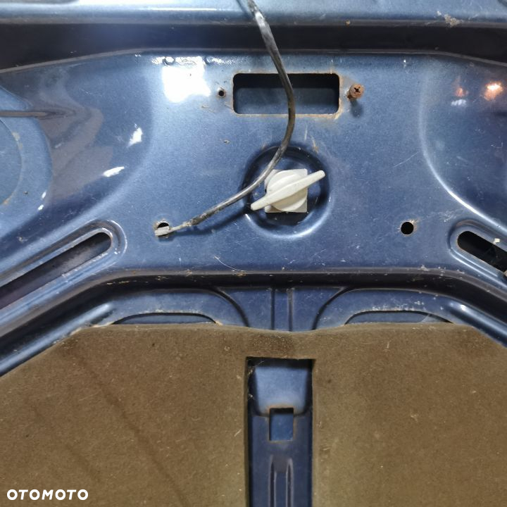 BMW E24 635CSI EUROPA KLAPA BAGAŻNIKA/ POKRYWA BAGAŻNIKA NR. 41621839213 OEM - 16