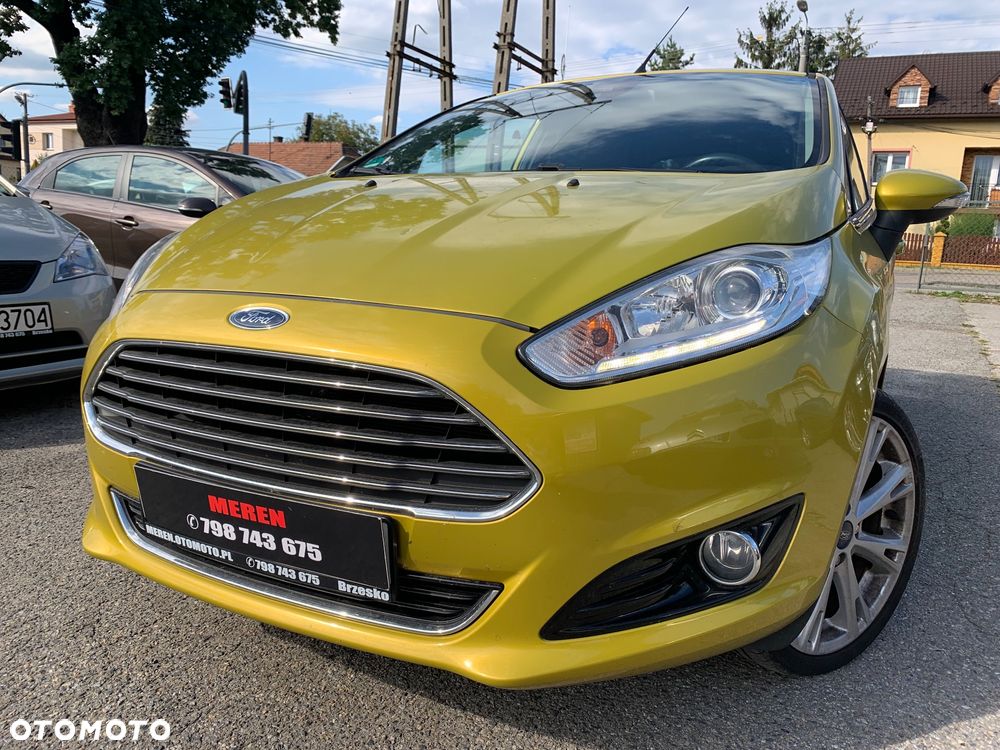 Ford Fiesta 1.0 EcoBoost S&S TITANIUM X - 2