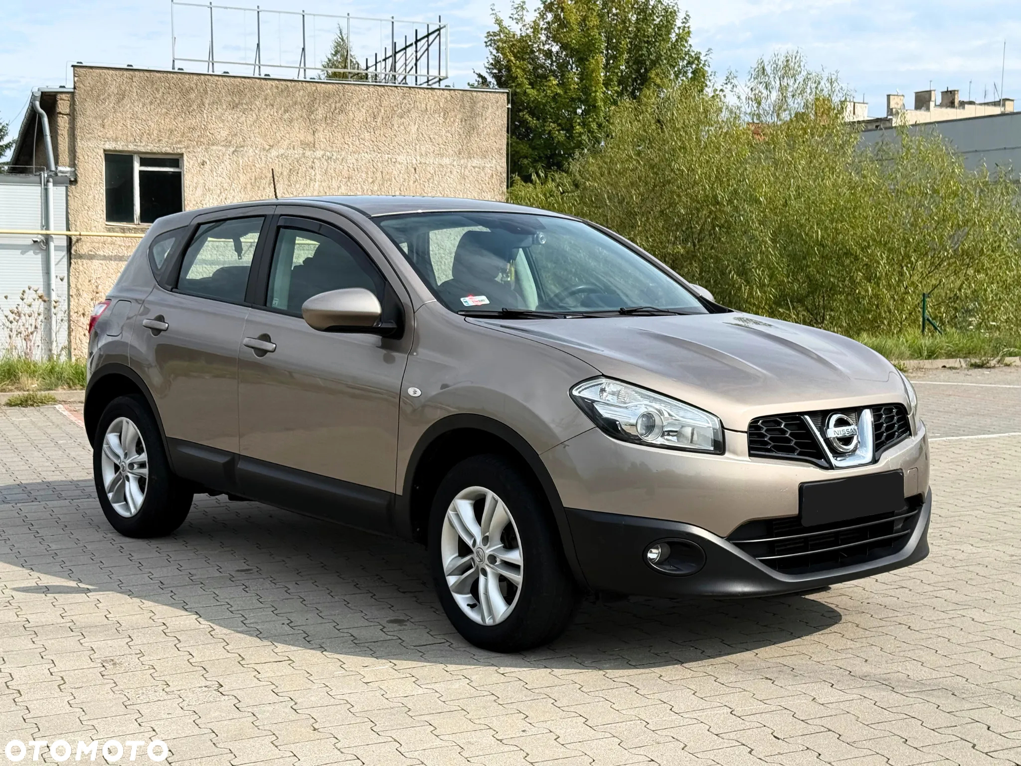 Nissan Qashqai - 2