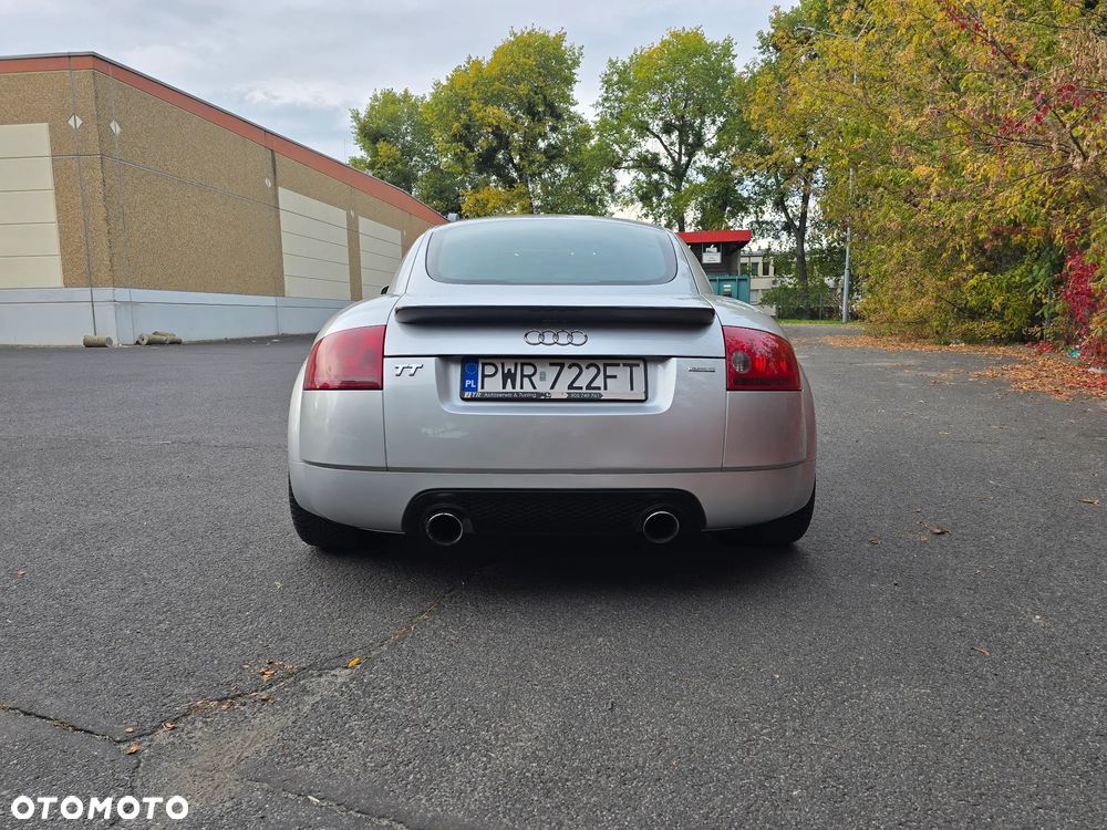 Audi TT Coupé 1.8T Quattro - 37
