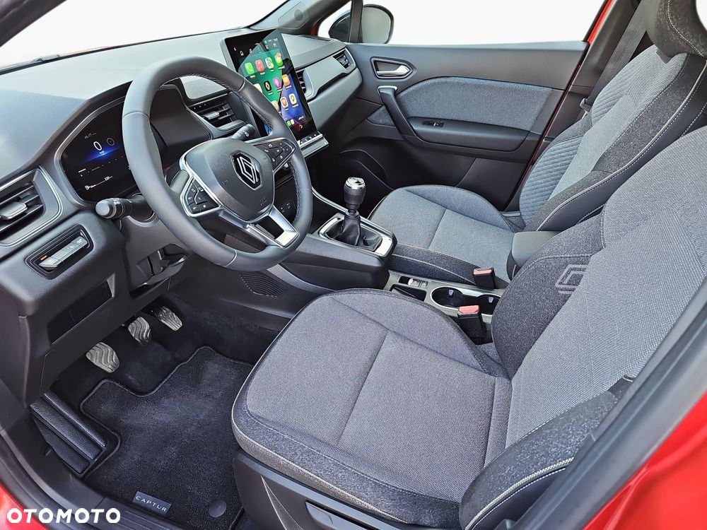 Renault Captur 1.3 TCe mHEV Techno - 10