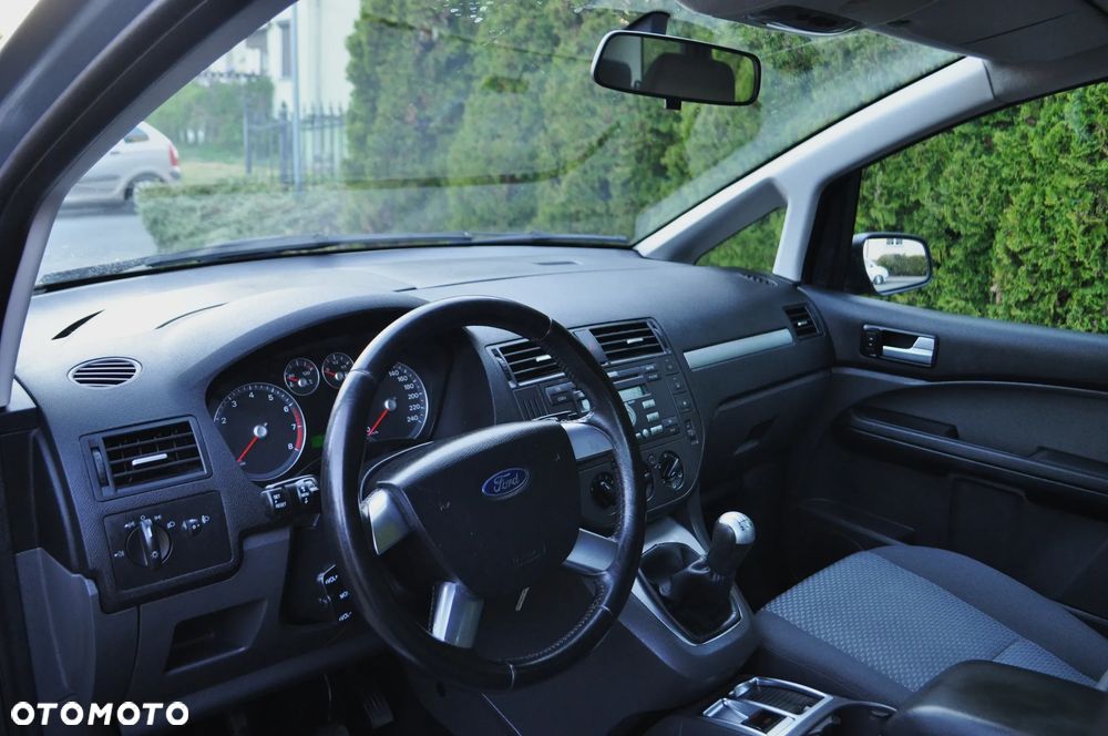 Ford C-MAX - 11