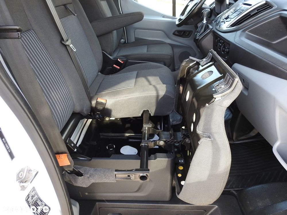 Ford TRANSIT  KONTENER WINDA 8 PALET TEMPOMAT LEDY BLIŹNIACZE KOŁA KLIMATYZACJA  170KM - 41