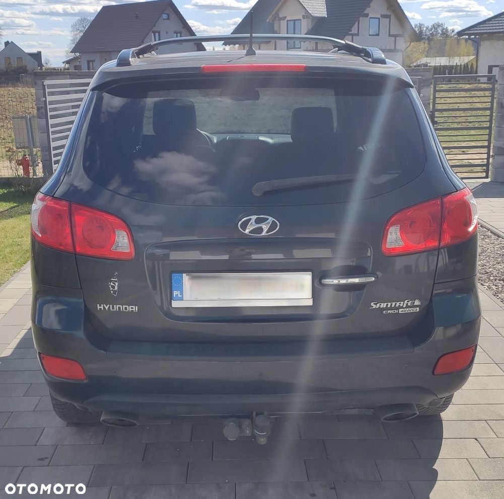 Hyundai Santa Fe 2.2 CRDi Executive - 3