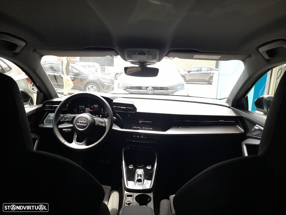Audi A3 Limousine 30 TFSI Advanced S tronic - 30