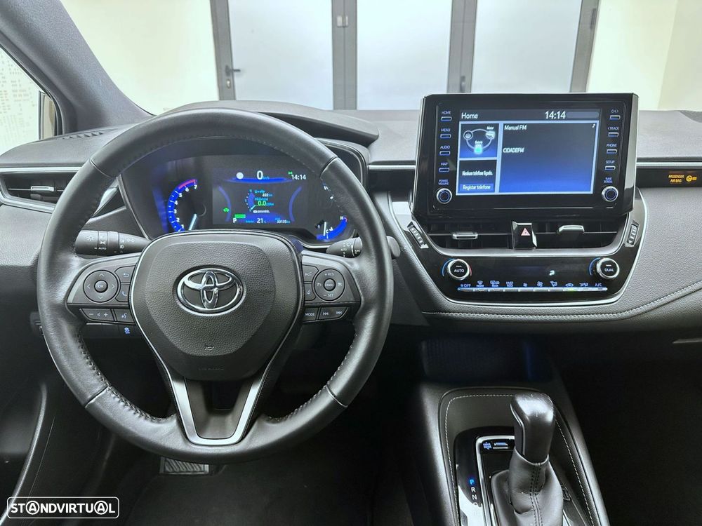 Toyota Corolla Touring Sports 1.8 Hybrid Comfort+P.Sport - 10