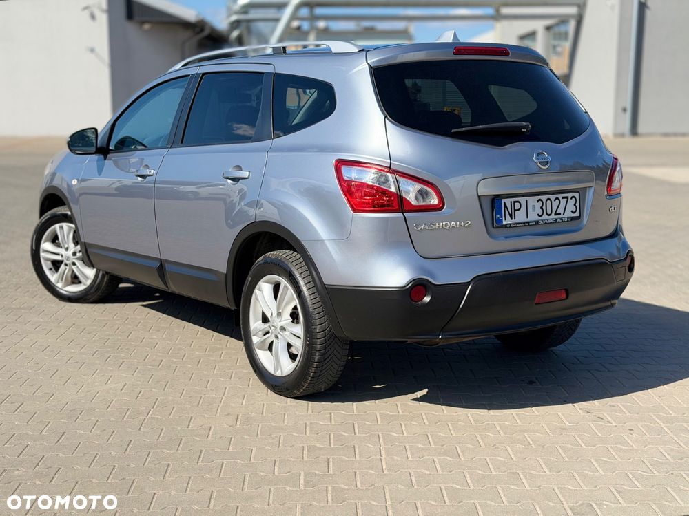 Nissan Qashqai+2 2.0 dCi DPF acenta - 4