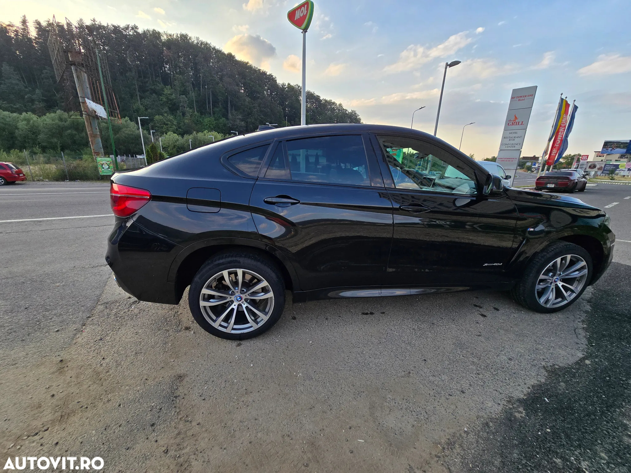 BMW X6 xDrive40d - 11