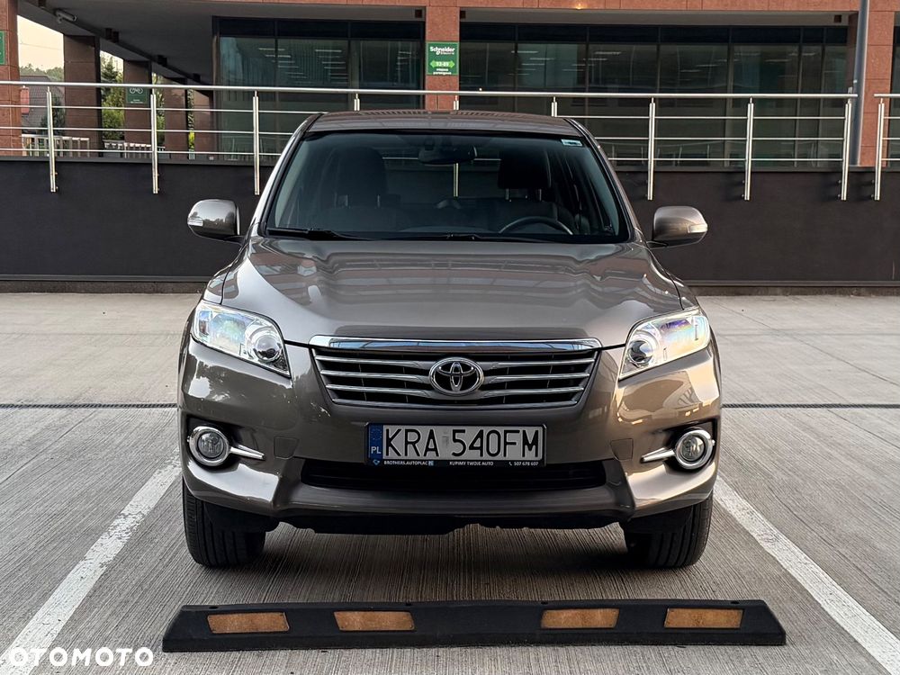 Toyota RAV4 - 15