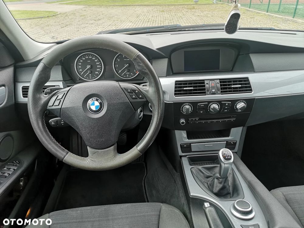 BMW Seria 5 - 14