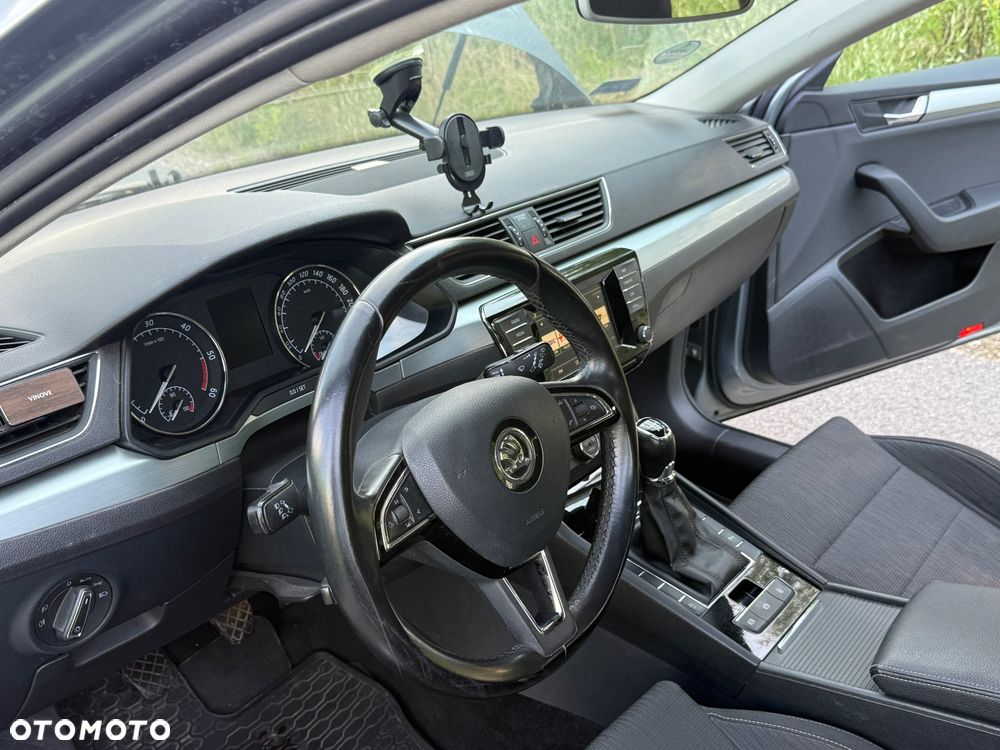 Skoda Superb 1.6 TDI Ambition Greenline - 28