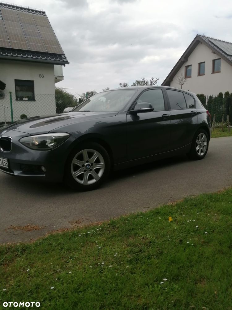 BMW Seria 1 116d Sport Line - 12
