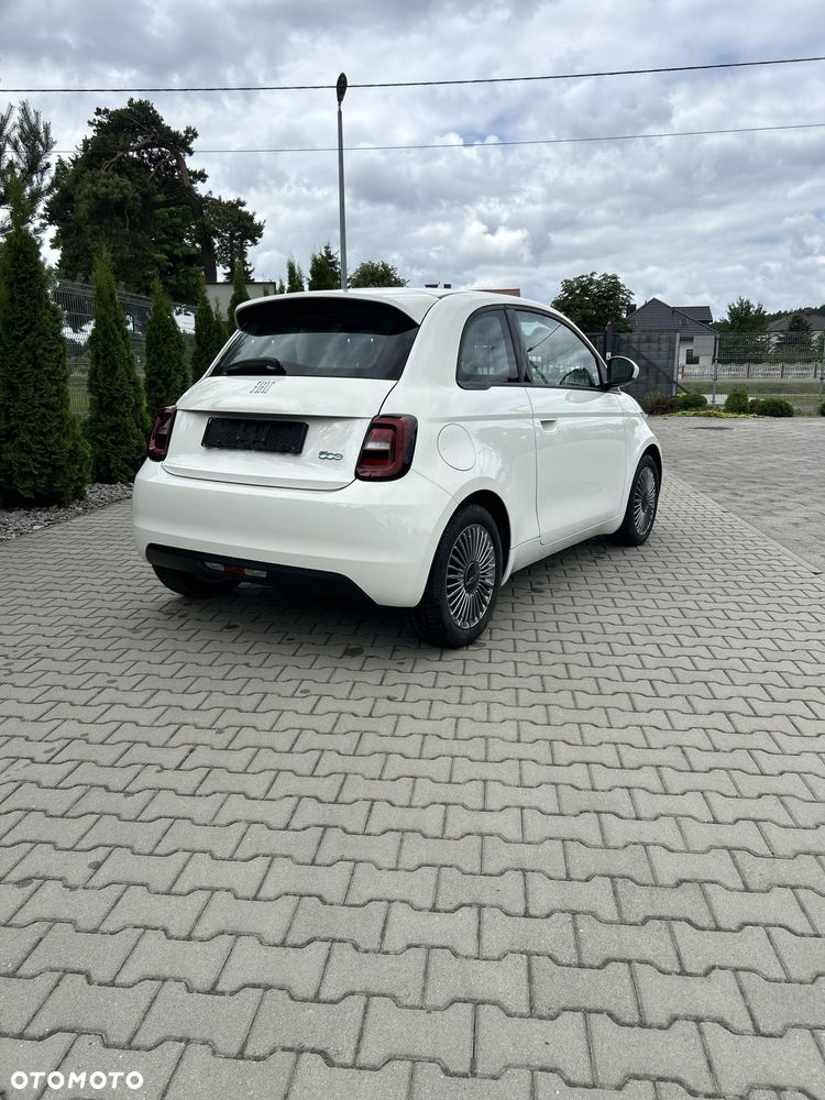 Fiat 500e - 4