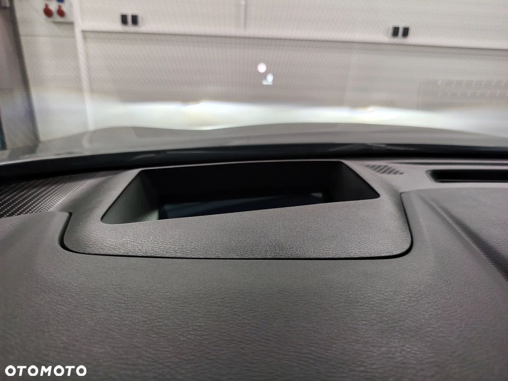 Nissan Qashqai 1.3 DIG-T MHEV Xtronic N-Connecta - 37