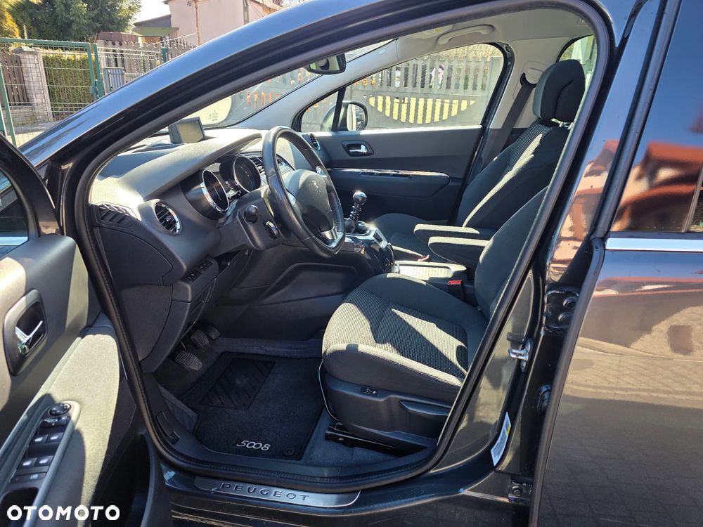 Peugeot 5008 BlueHDi 150 Allure - 10