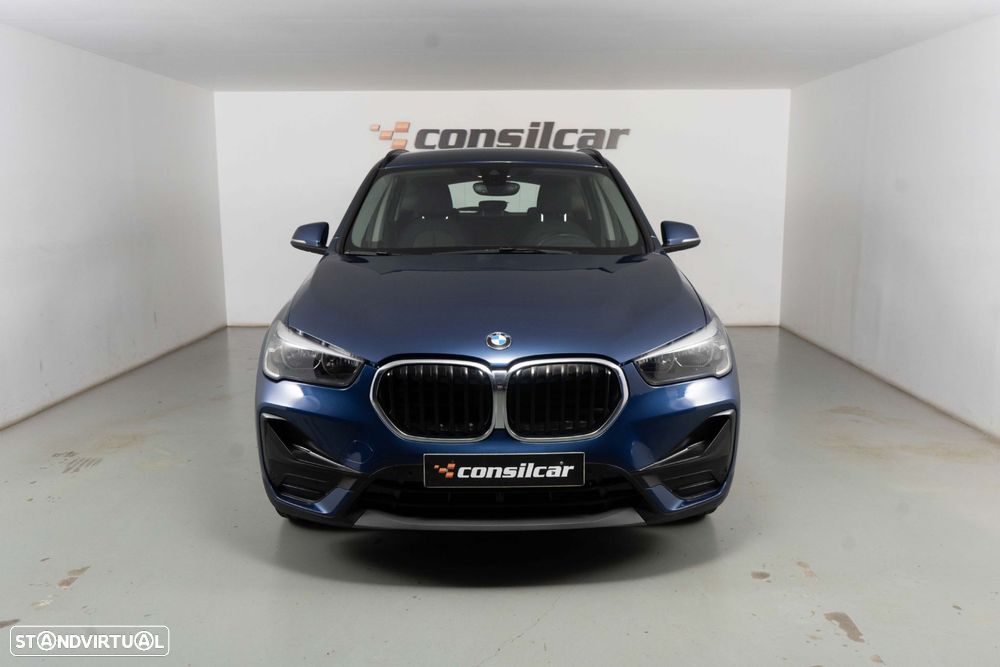 BMW X1 25 e xDrive Corporate Edition - 3