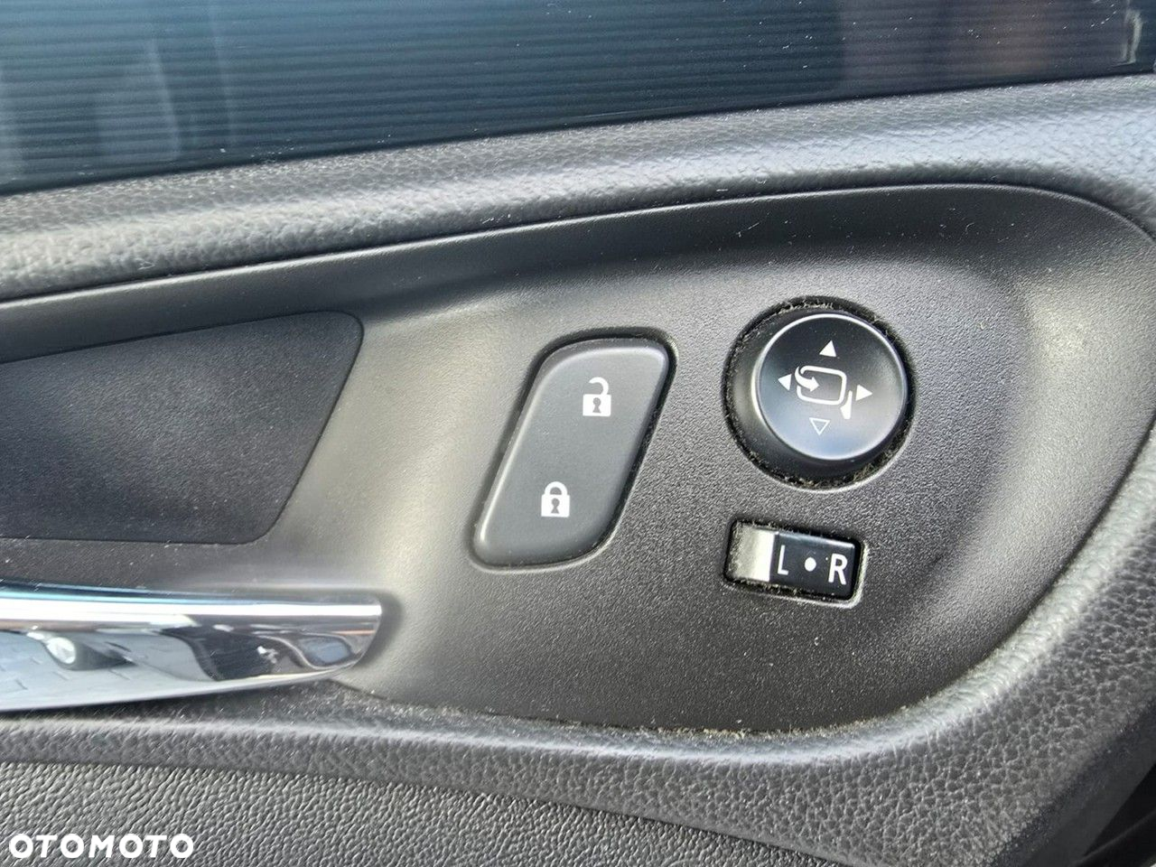 Opel Insignia - 28