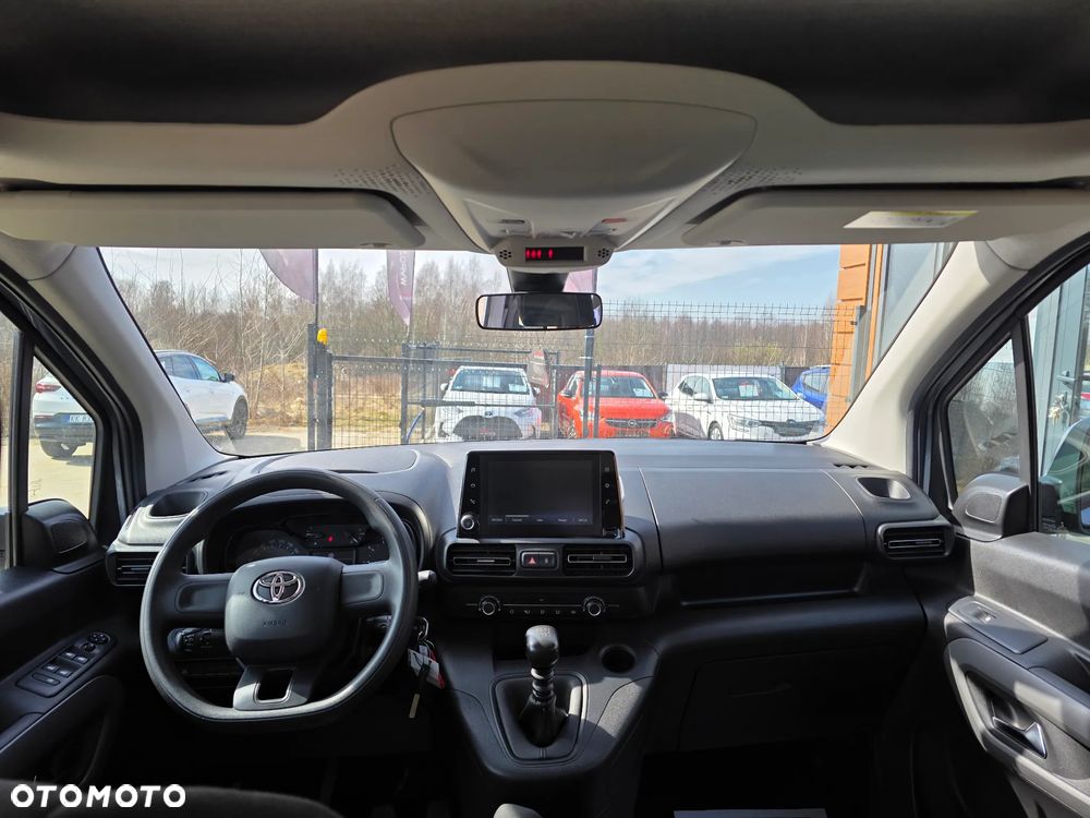 Toyota Proace City Verso 1.5 D-4D Business - 20