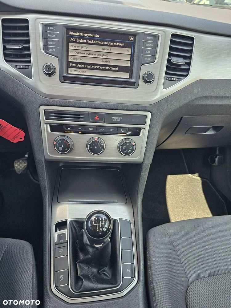 Volkswagen Golf Sportsvan SV 1.4 TSI BMT Comfortline - 22