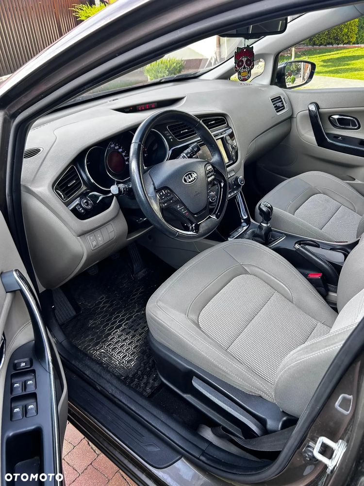 Kia Ceed - 5
