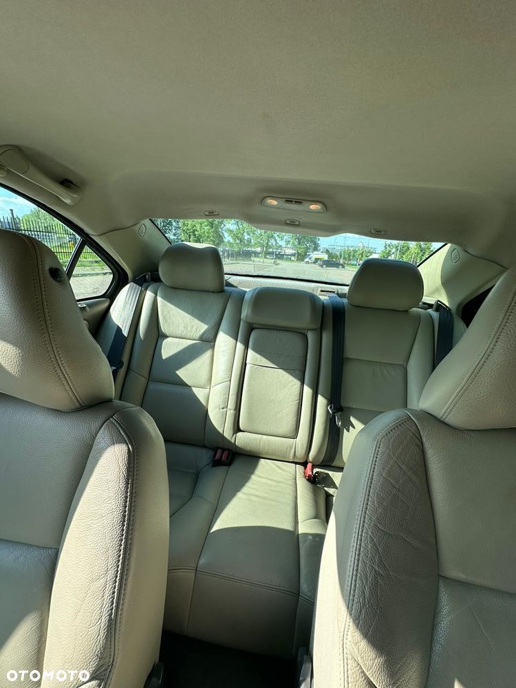 Volvo S60 D5 - 11