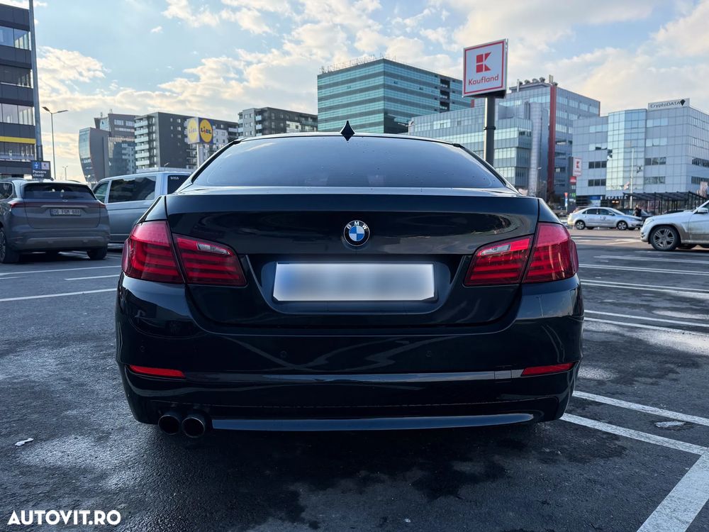 BMW Seria 5 520d Aut. - 4