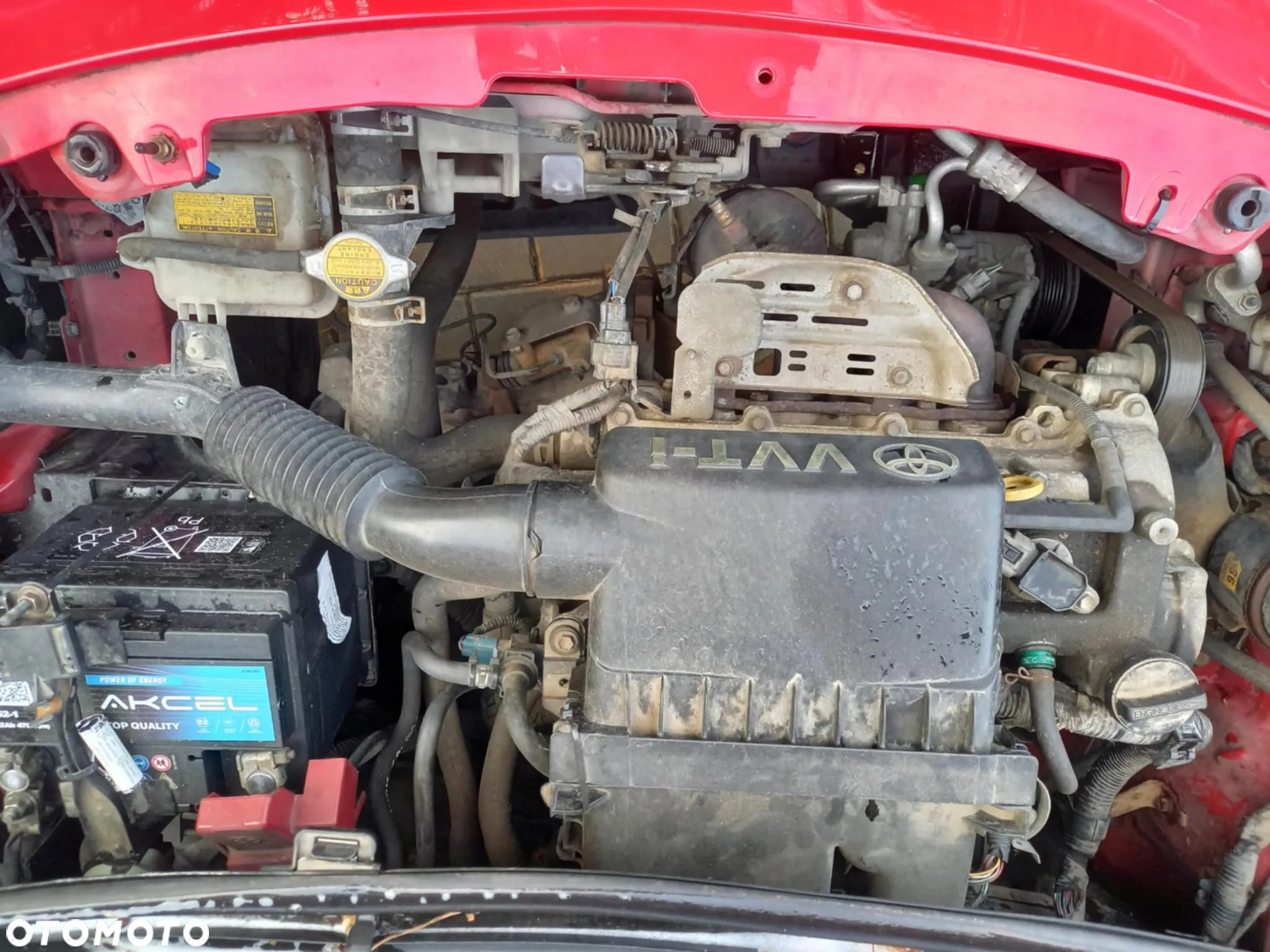 Toyota Yaris - 10