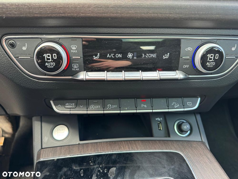 Audi Q5 40 TFSI quattro S tronic S line - 22