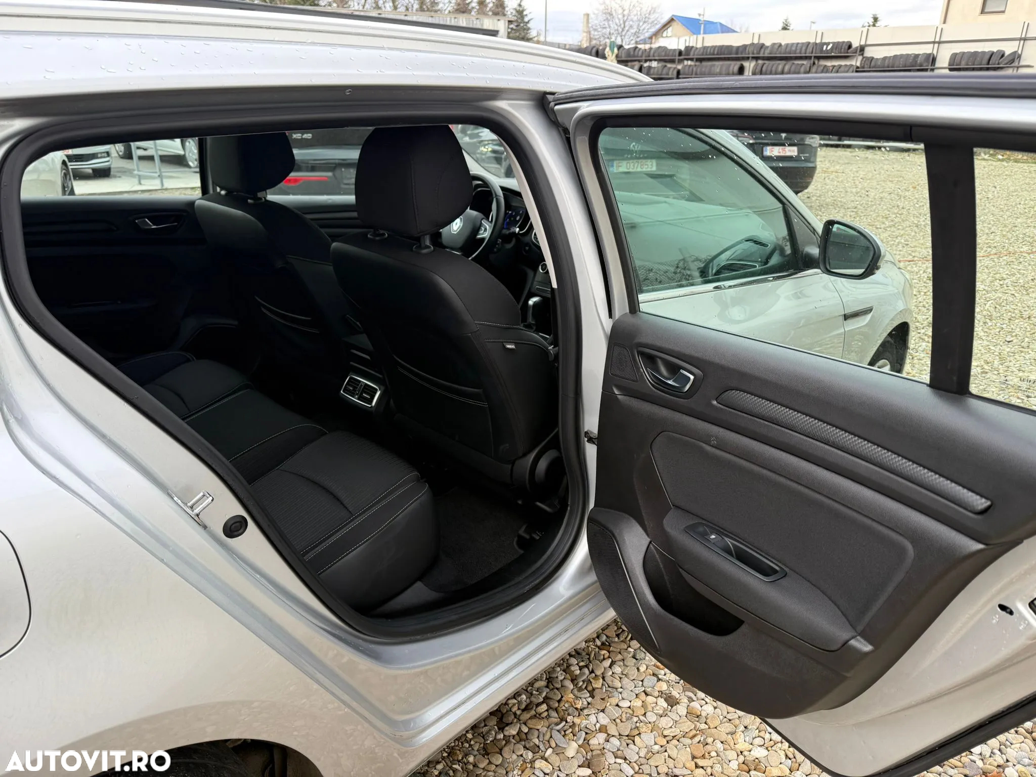 Renault Megane BLUE dCi 115 EDC INTENS - 19