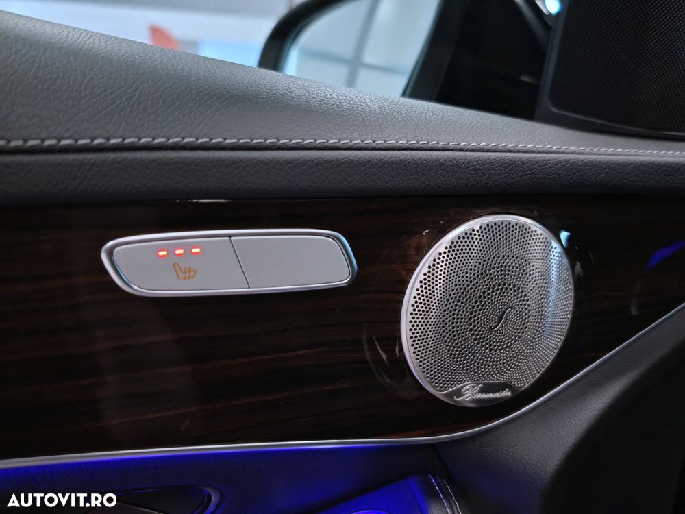 Mercedes-Benz GLC 300 e 4MATIC - 30