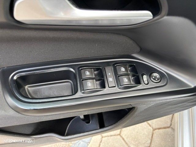 Fiat Tipo Station Wagon 1.3 M-Jet Easy - 19