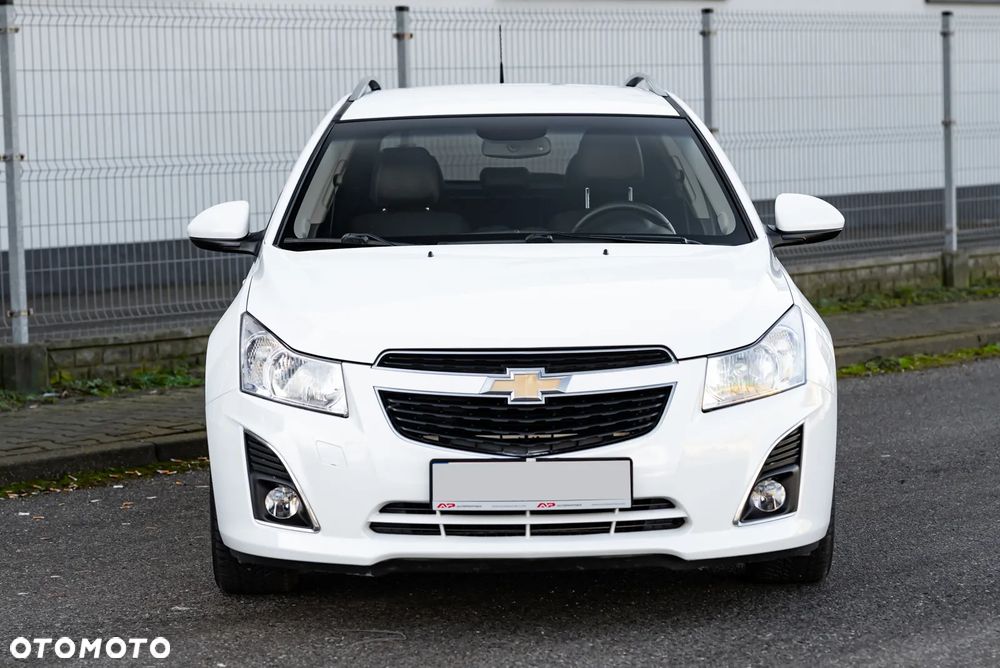 Chevrolet Cruze 1.8 LT+ - 4