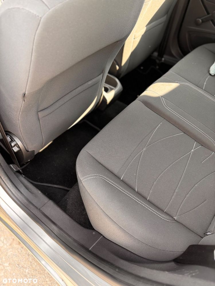 Ford Fiesta 1.4 Trend - 27