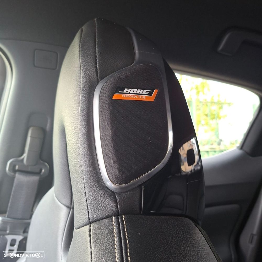 Nissan Juke 1.6 Hybrid Tekna TwoTone T - 29