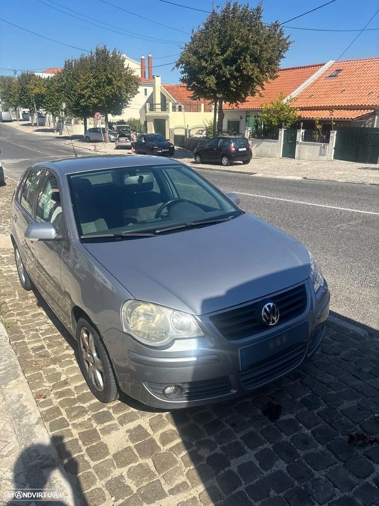 VW Polo 1.4 TDi Confortline - 1