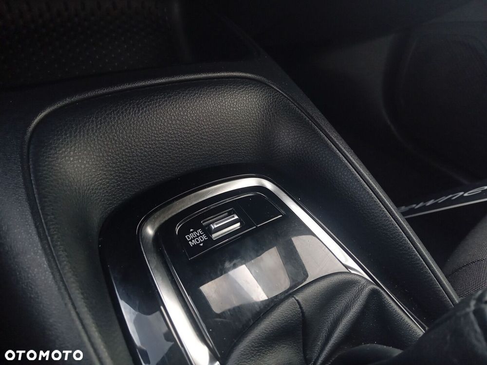 Toyota Corolla - 18