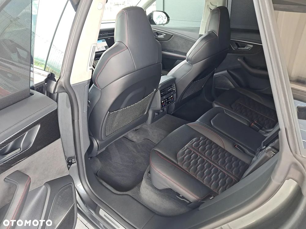 Audi RS Q8 - 11